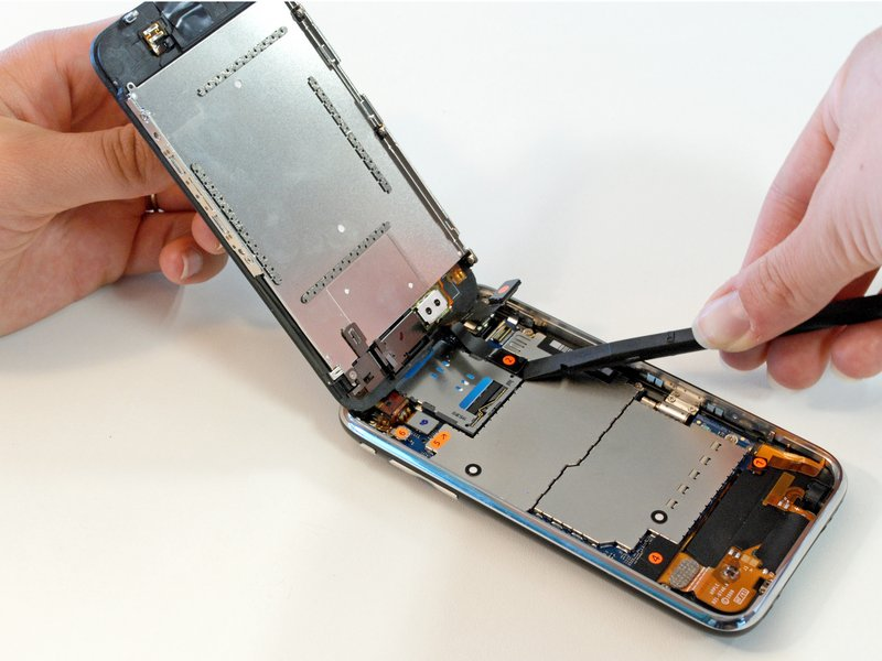 iPhone teardown