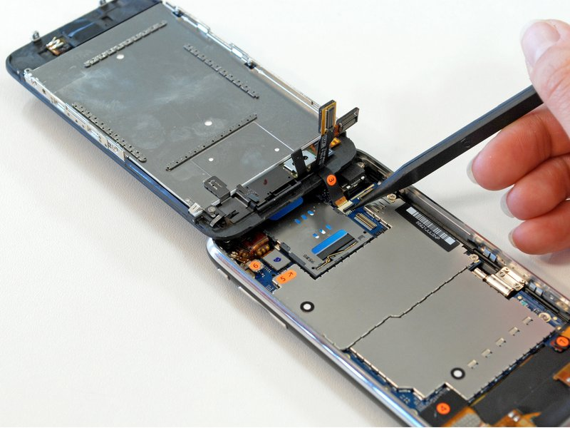 iPhone teardown